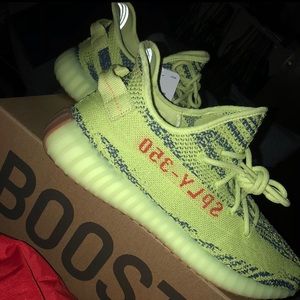 Yeezy Boost 350 v2 Semi Frozen